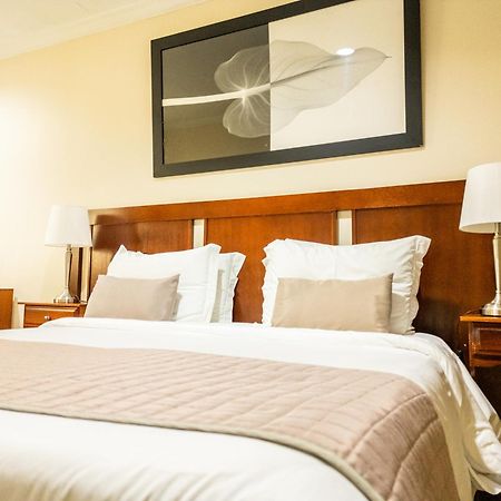 Radio Hotel Resort & Convention سيرا نيجرا المظهر الخارجي الصورة