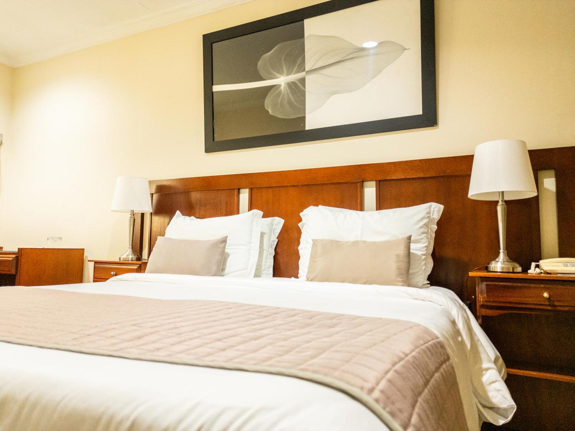 Radio Hotel Resort & Convention سيرا نيجرا المظهر الخارجي الصورة